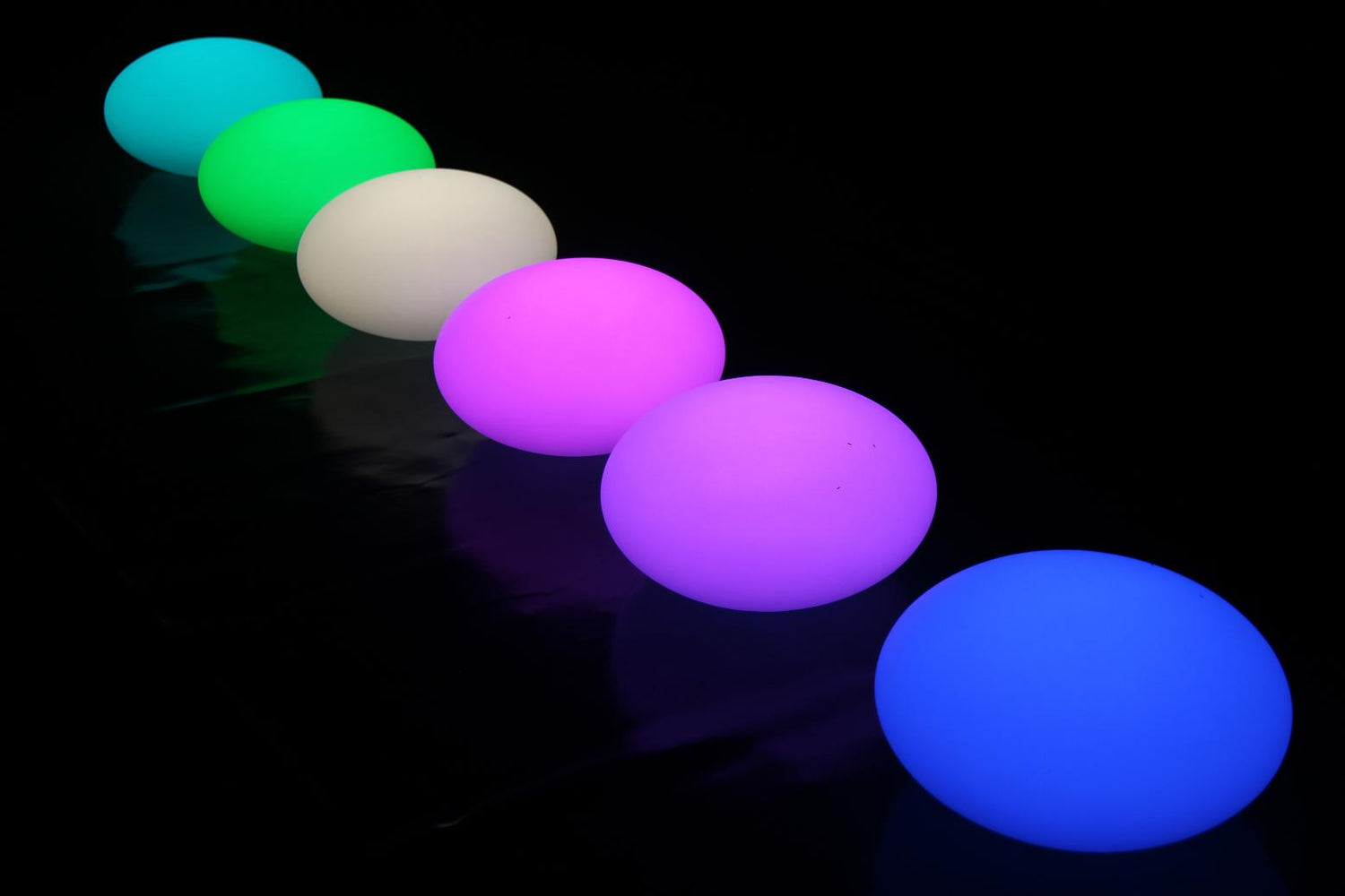 Colour Changing Large Pebble + Adaptor