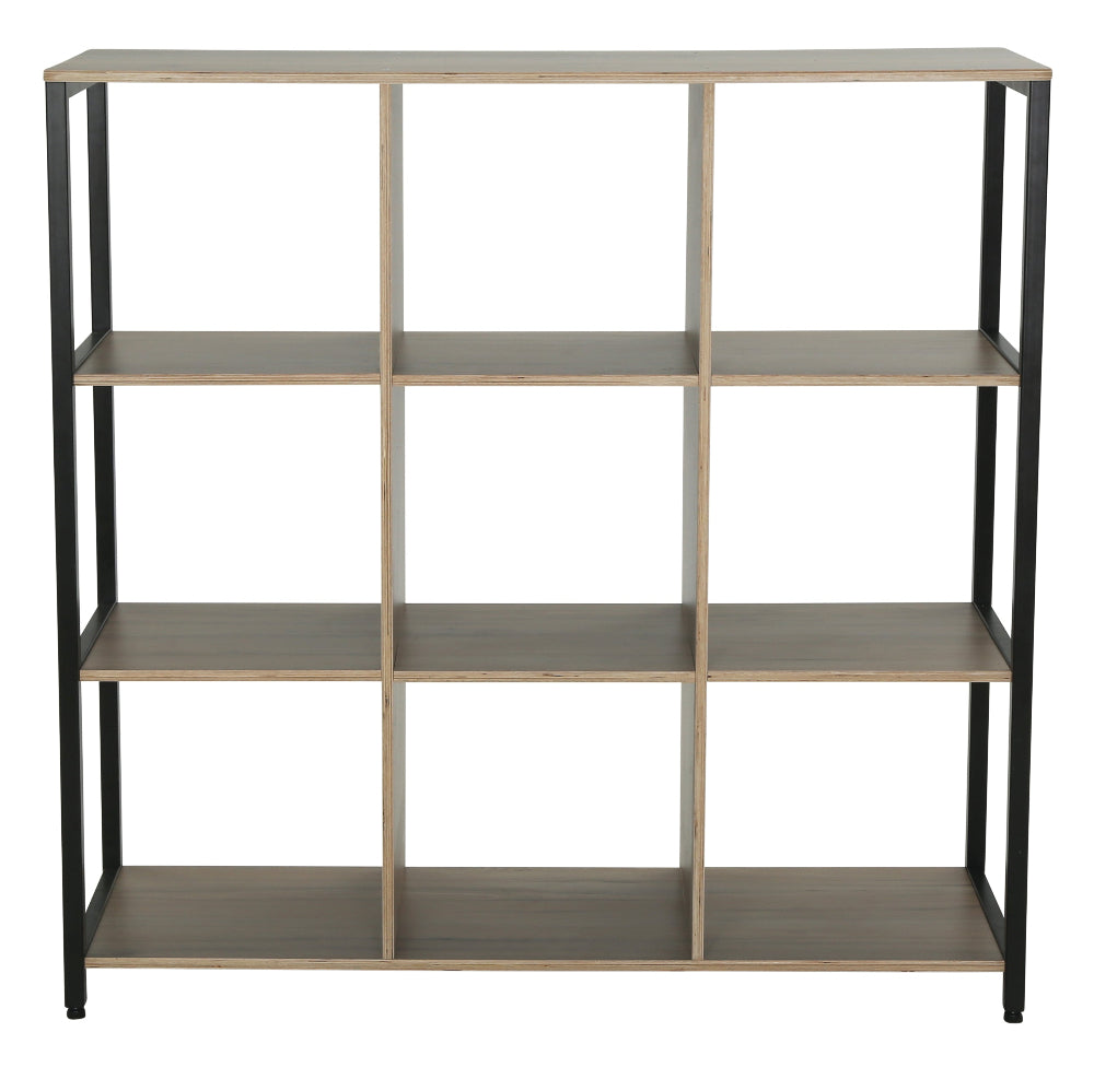 BAUSPACES - 9 Hole Locker