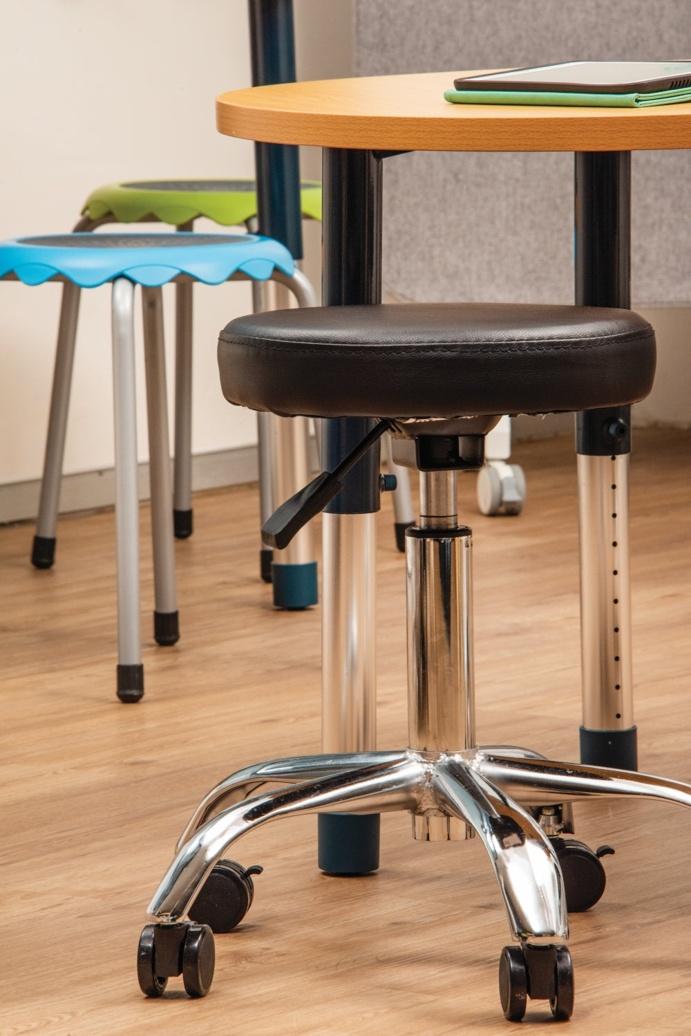 Ergerite - Height Adjustable Stool - 40-54cm